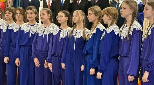 Лицеисты в парадной форме на праздновании