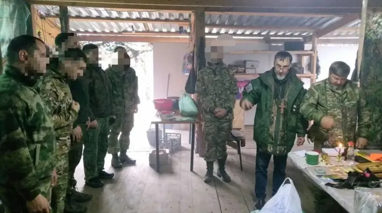 Духовенство Брянской епархии посетило воинские подразделения в приграничье
