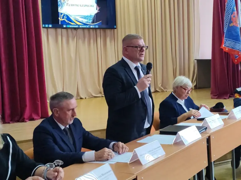 В Брянске обсудили развитие казачества