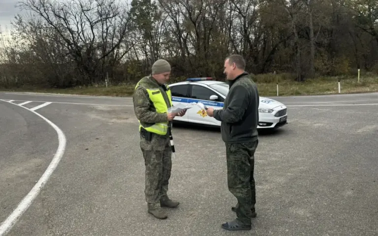 В Брянской и Орловской областях проверили военных водителей на соблюдение ПДД