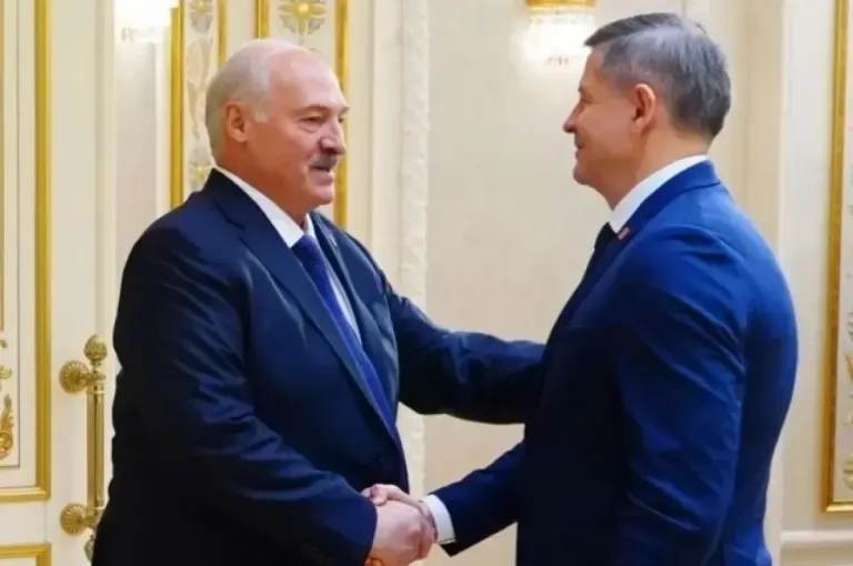 Лукашенко встретился с главой Брянской области