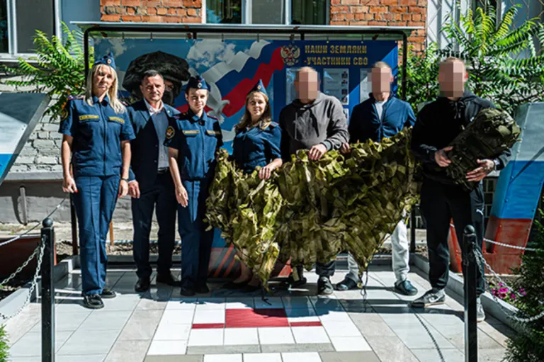 Осужденные в Брянской области изготовили маскировочные сети для военнослужащих