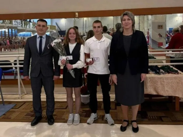 Брянским гимнастам вручили удостоверения мастеров спорта