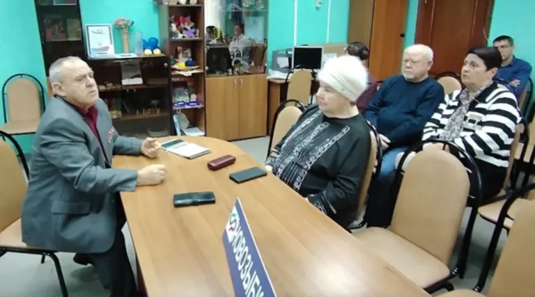 В Новозыбкове рассказали пенсионерам о защите от опасностей в приграничье