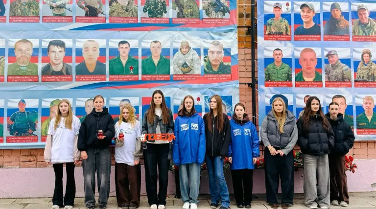 Студенты Карачевского филиала ОГУ провели акцию «Свеча Памяти»