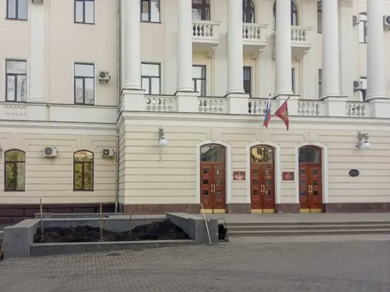 Директор клинцовской школы получила мандат депутата облдумы