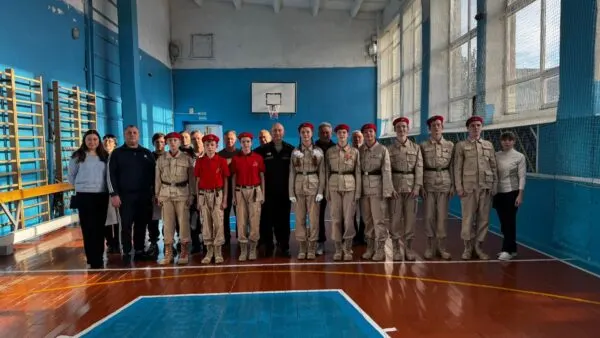 В Комаричском районе прошёл муниципальный конкурс юных командиров «Во славу Отечества»
