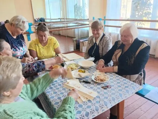 Мастер-класс по изготовлению лаваша собрал хозяек в Суземском РДК