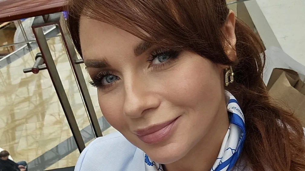 Брянская стюардесса Анна Басистова