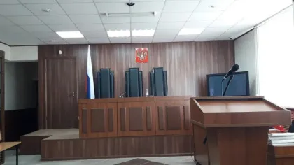 Жительница Навли осуждена за незаконную продажу самогона