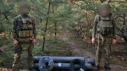 Жители Новый Ропска передали ВДВ материалы для обустройства позиций
