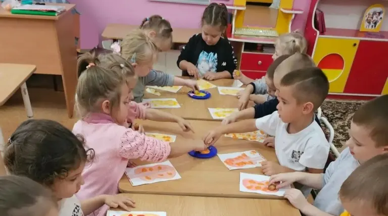 В Дубровской школе прошло творческое занятие о золотой осени
